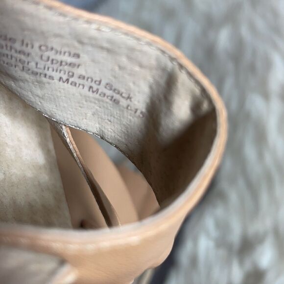 Software Tan Leather Strappy Thong Sandals Sz 5 - Picture 5 of 6